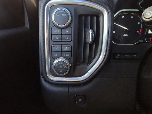 Used 2023 GMC Sierra 2500 Denali w/ Denali Ultimate Package image 12