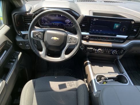 Used 2025 Chevrolet Silverado 2500 LT w/ All Star Edition AWD/4WD image 24