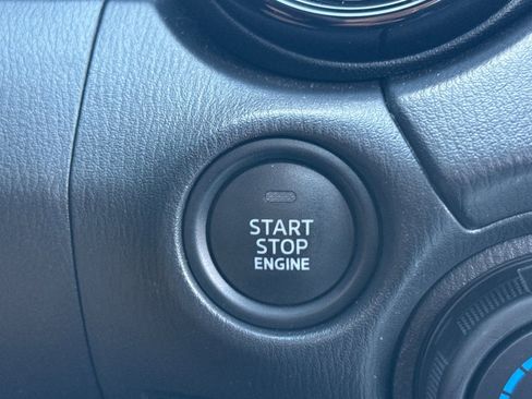 Used 2025 MAZDA MX-5 Miata Sport w/ Appearance Package image 30