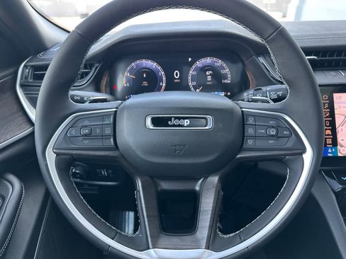 New 2026 Jeep Grand Cherokee Limited AWD/4WD image 26