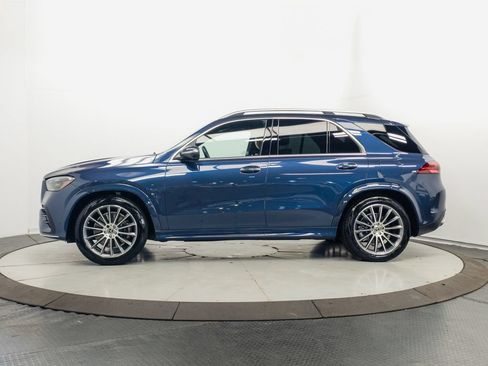 Used 2025 Mercedes-Benz GLE 450e 4MATIC image 4