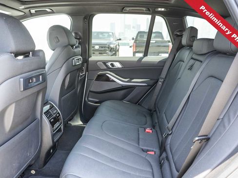 Used 2021 BMW X5 sDrive40i w/ Premium Package RWD image 13