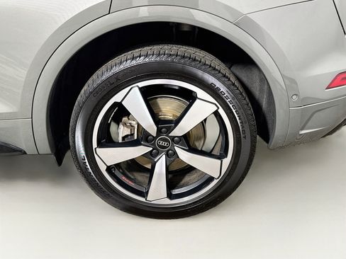 Used 2023 Audi Q5 2.0T Prestige w/ Prestige Package AWD/4WD image 30