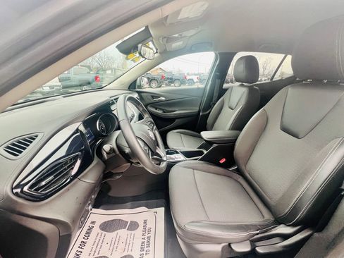Used 2023 Buick Encore GX Preferred image 16