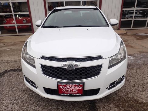 Used 2013 Chevrolet Cruze LT w/ RS Package image 3
