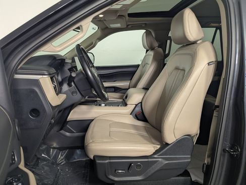 Used 2024 Ford Expedition Max Limited image 12