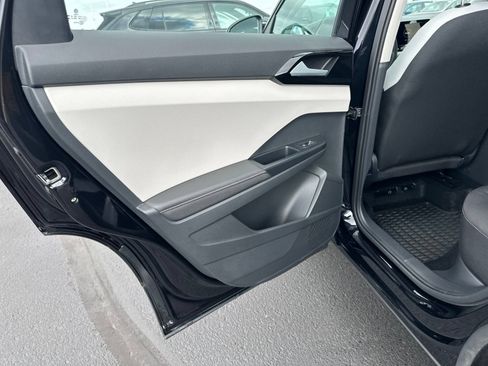 Certified 2025 Volkswagen Taos S AWD/4WD image 23
