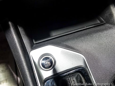 Used 2025 Nissan Altima 2.5 SV FWD image 17