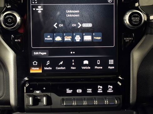 Used 2024 RAM 2500 Rebel image 37