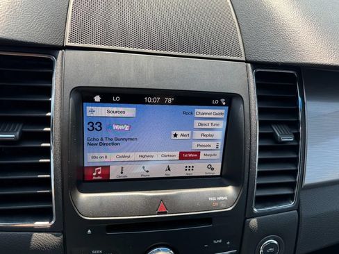 Used 2019 Ford Taurus SEL w/ Equipment Group 201A FWD image 20