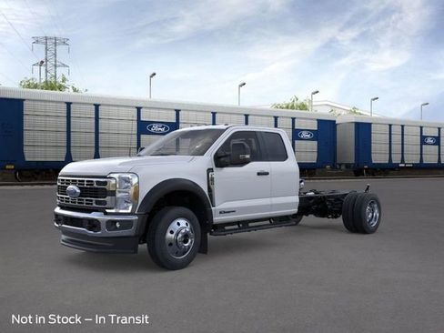 New 2026 Ford F550 4x4 SuperCab Super Duty w/ XLT Value Package image 1