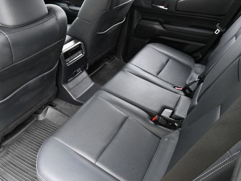 Used 2024 Toyota Land Cruiser image 14