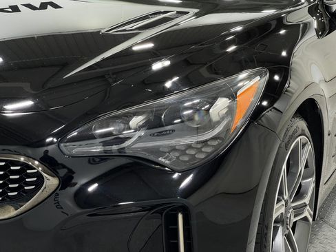 Used 2020 Kia Stinger GT2 AWD/4WD image 33