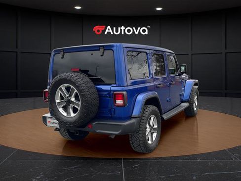 Used 2018 Jeep Wrangler Unlimited Sahara image 13