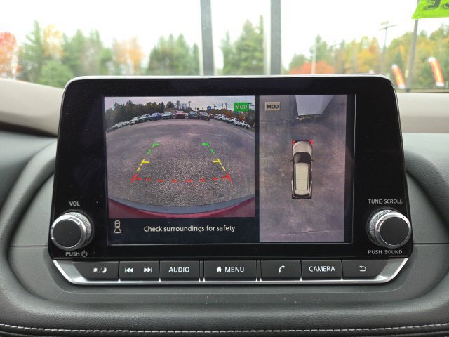 Used 2021 Nissan Rogue SV AWD/4WD image 11