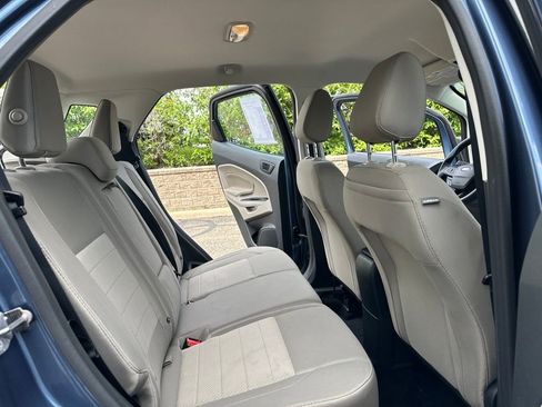 Used 2022 Ford EcoSport S AWD/4WD image 13