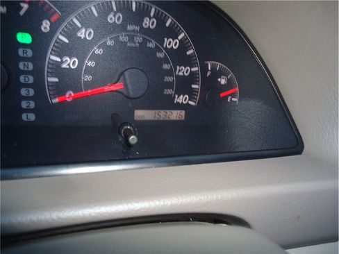 Used 2006 Toyota Camry XLE FWD image 25