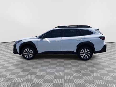 Used 2024 Subaru Outback AWD/4WD image 4