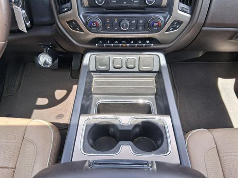 Used 2018 GMC Sierra 2500 Denali w/ Duramax Plus Package AWD/4WD image 28