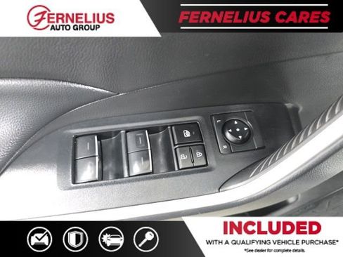 Used 2022 Toyota RAV4 XLE image 16