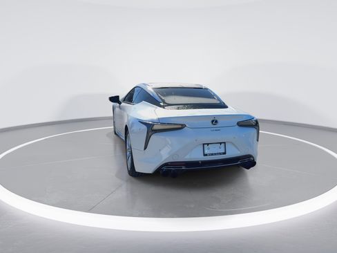 Used 2018 Lexus LC 500 Coupe image 8