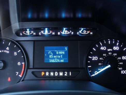 Used 2022 Ford F250 XL w/ Power Equipment Group AWD/4WD image 24