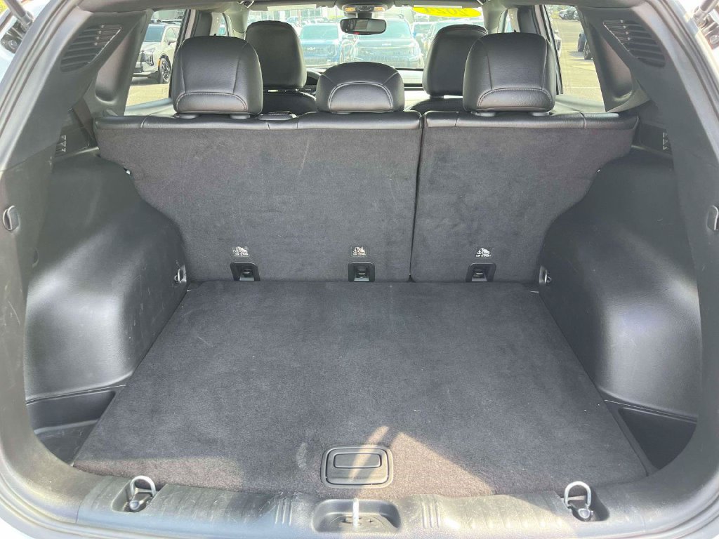 Used 2024 Jeep Compass Limited AWD/4WD image 7