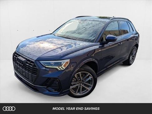 New 2025 Audi Q3 2.0T Premium image 1