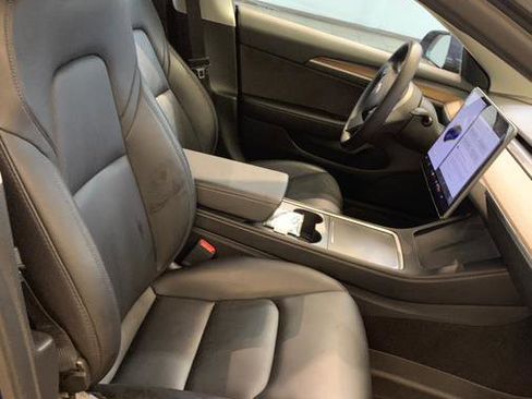 Used 2022 Tesla Model 3 Performance image 47