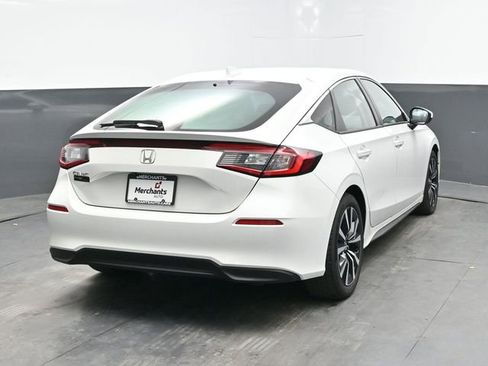Used 2023 Honda Civic EX-L image 6