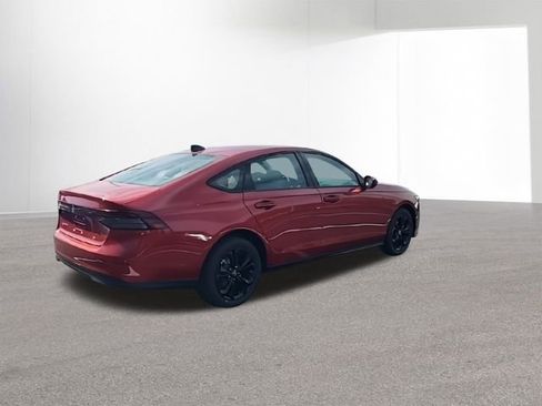 New 2025 Honda Accord SE image 9