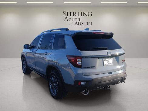 Used 2024 Honda Passport TrailSport image 7