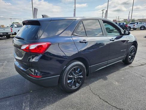 Used 2021 Chevrolet Equinox LS w/ LS Convenience Package FWD image 8