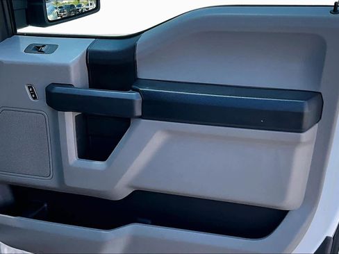 Used 2018 Ford F150 XL w/ Equipment Group 101A Mid RWD image 23