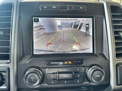 Used 2018 Ford F150 Raptor w/ Equipment Group 801A Mid image 14