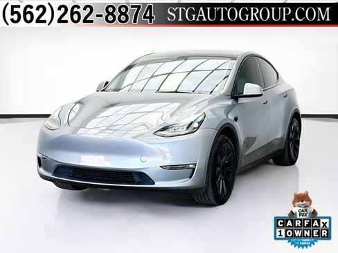 Used 2024 Tesla Model Y Long Range image 1