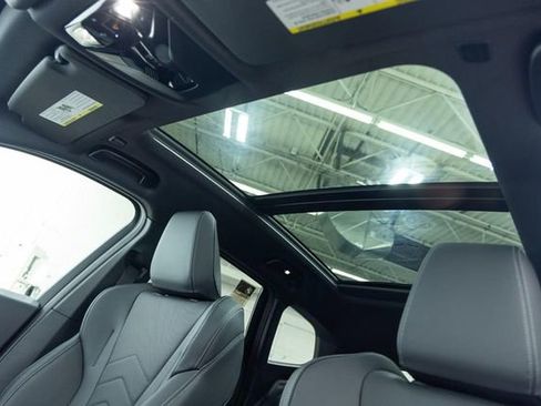 New 2026 BMW X1 xDrive28i w/ Technology Package image 19