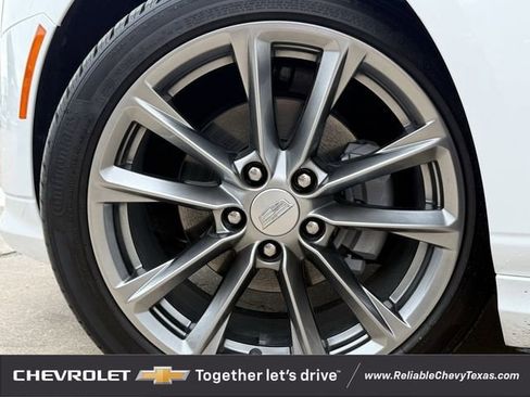 Used 2025 Cadillac CT4 Sport RWD image 10