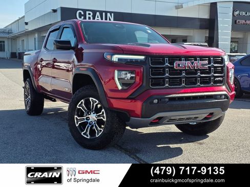 Used 2025 GMC Canyon AT4 AWD/4WD image 1