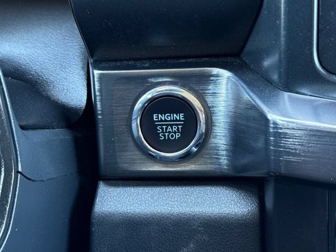 Certified 2024 Ford F250 Lariat AWD/4WD image 23