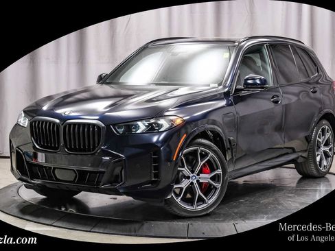 Used 2024 BMW X5 xDrive50e w/ M Sport Package AWD/4WD image 1