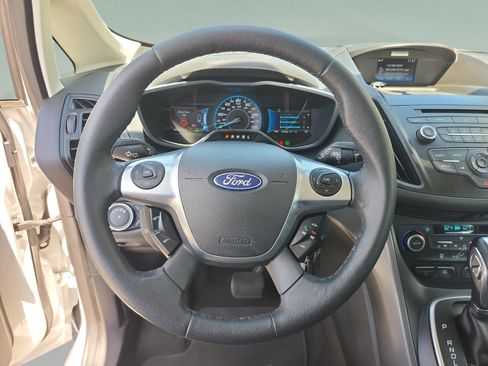 Used 2018 Ford C-MAX SE FWD image 9