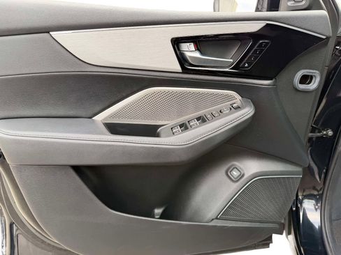 Used 2023 Acura MDX SH-AWD image 26