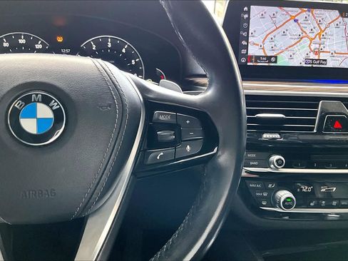 Used 2017 BMW 530i image 24