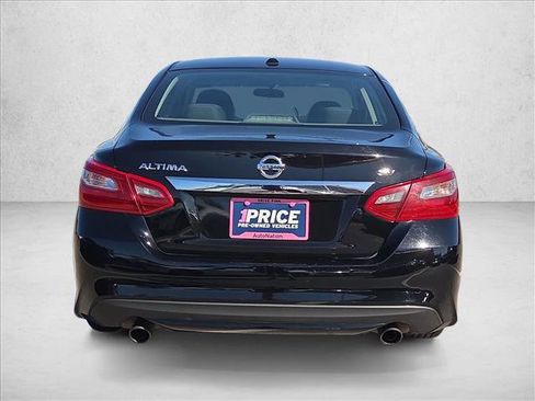 Used 2018 Nissan Altima 2.5 SV FWD image 7