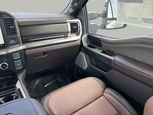 Used 2025 Ford F250 King Ranch w/ Chrome Package image 14