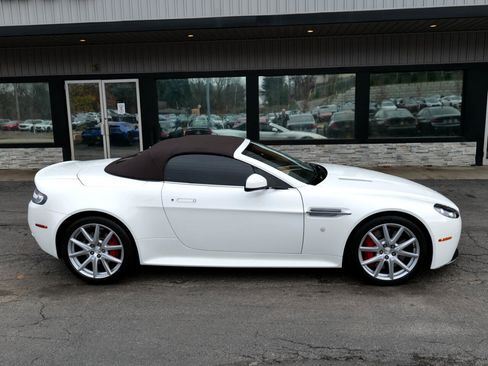 Used 2015 Aston Martin V8 Vantage S image 87