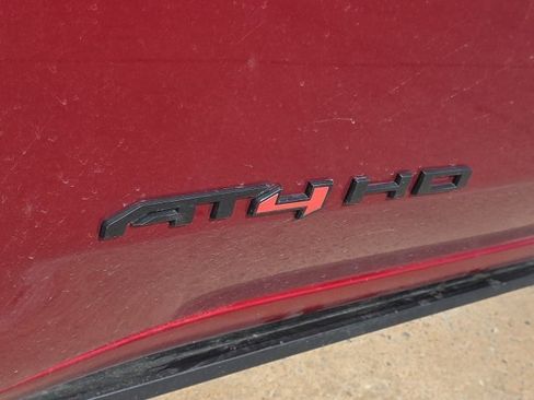 Used 2025 GMC Sierra 2500 AT4 w/ AT4 Premium Plus Package AWD/4WD image 11