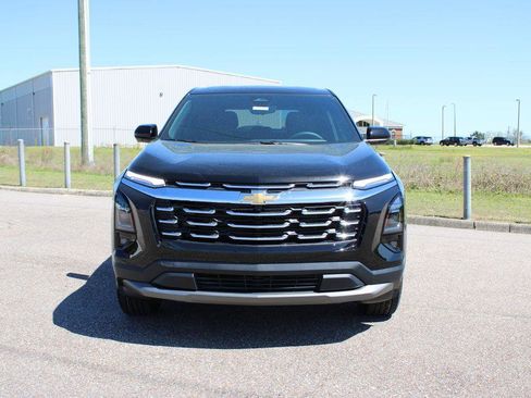 New 2026 Chevrolet Equinox LT w/ Convenience Package II image 4