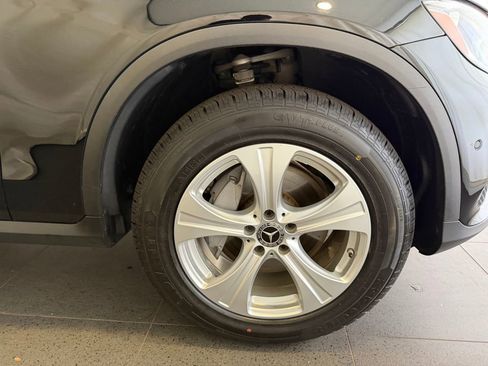 Used 2018 Mercedes-Benz GLC 300 4MATIC image 13